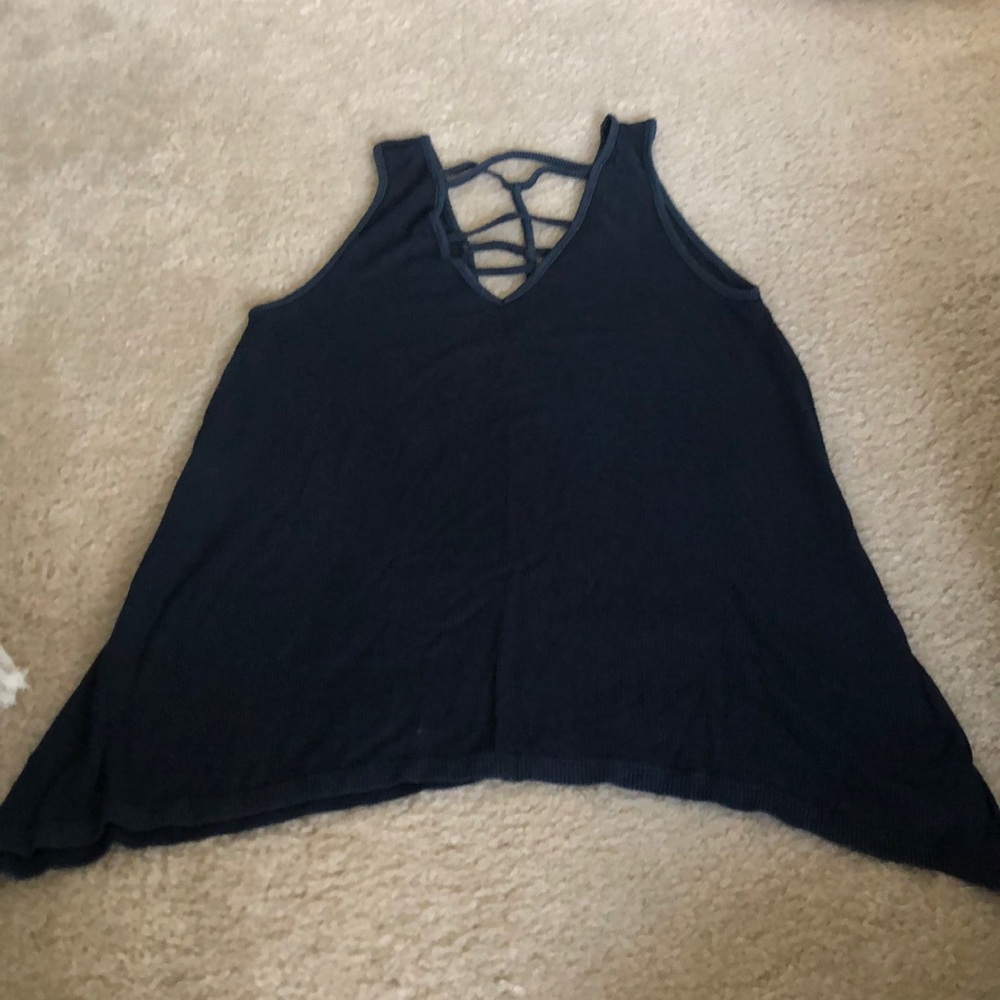 Blue ribbed tank
